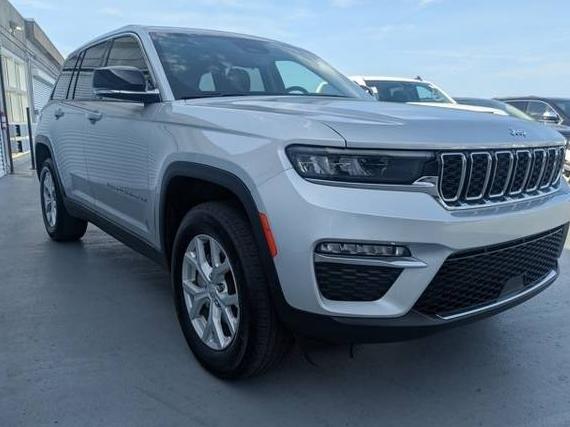 JEEP GRAND CHEROKEE 2023 1C4RJHBG7PC585777 image